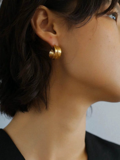 Gold Earrings / Handmade Jewelry / Gold Plated / Gold Vermeil / Gold Hoops