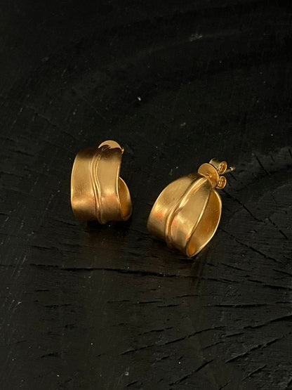 Gold Earrings / Handmade Jewelry / Gold Plated / Gold Vermeil / Gold Hoops