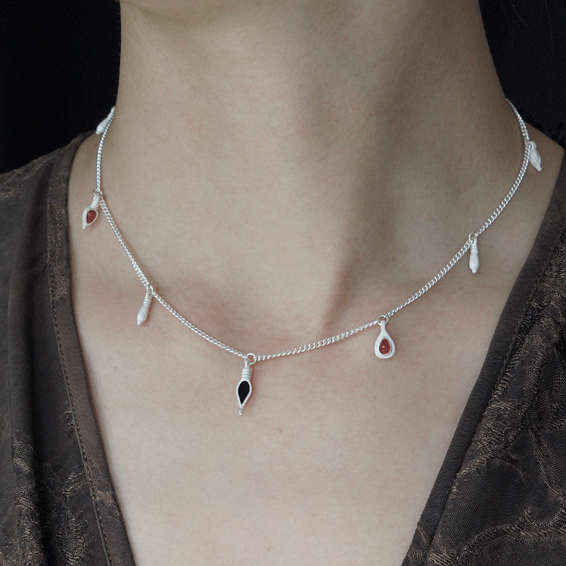 Silver Necklace / Handmade Jewelry / Sterling Silver / Daily Jewel / Crystal stones / gemstones